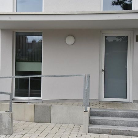 Antike & Modern Deluxe 2 Mit Terrasse Apartamento Leipheim Exterior foto